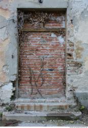 Derelict Windows